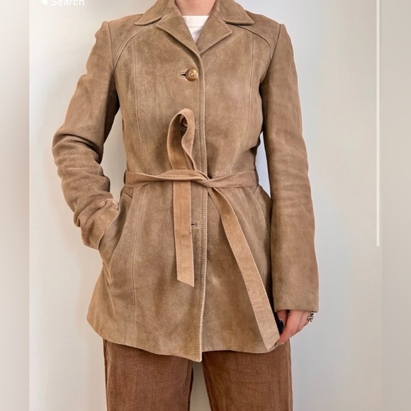 Le Chateau Tan Trench Coat - Picture 14 of 14